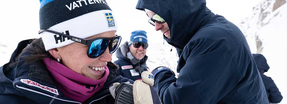 Ski Team Sweden Alpine använder Icomradio